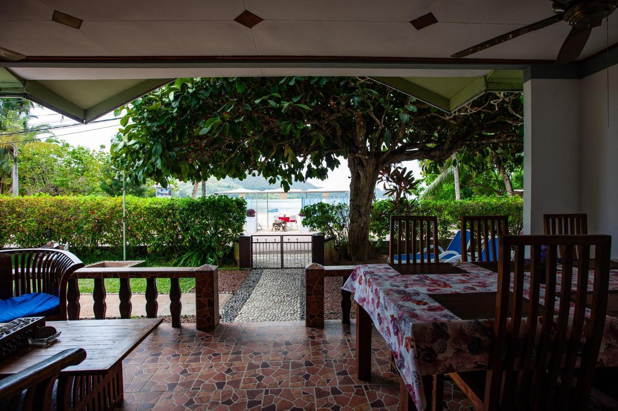 Sea View Lodge Baie Sainte Anne Εξωτερικό φωτογραφία