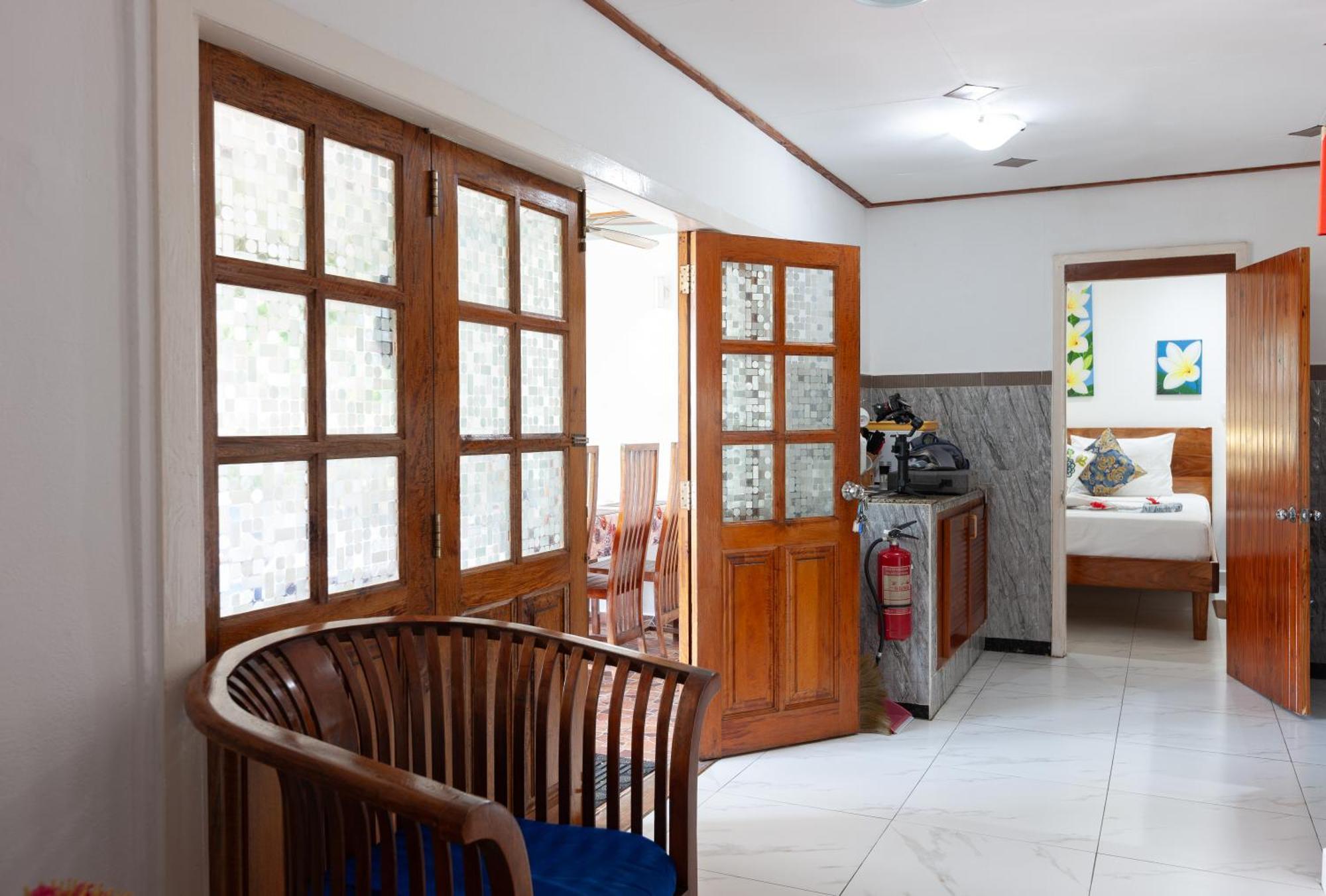 Sea View Lodge Baie Sainte Anne Εξωτερικό φωτογραφία