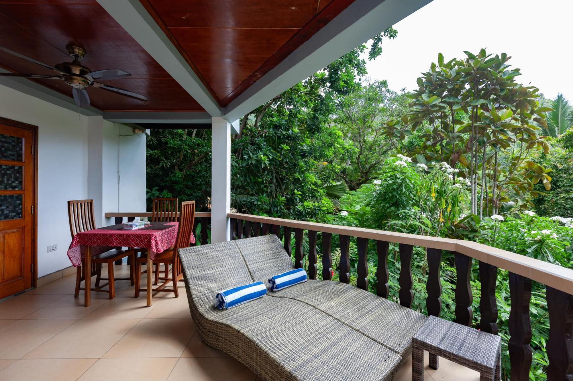 Sea View Lodge Baie Sainte Anne Εξωτερικό φωτογραφία